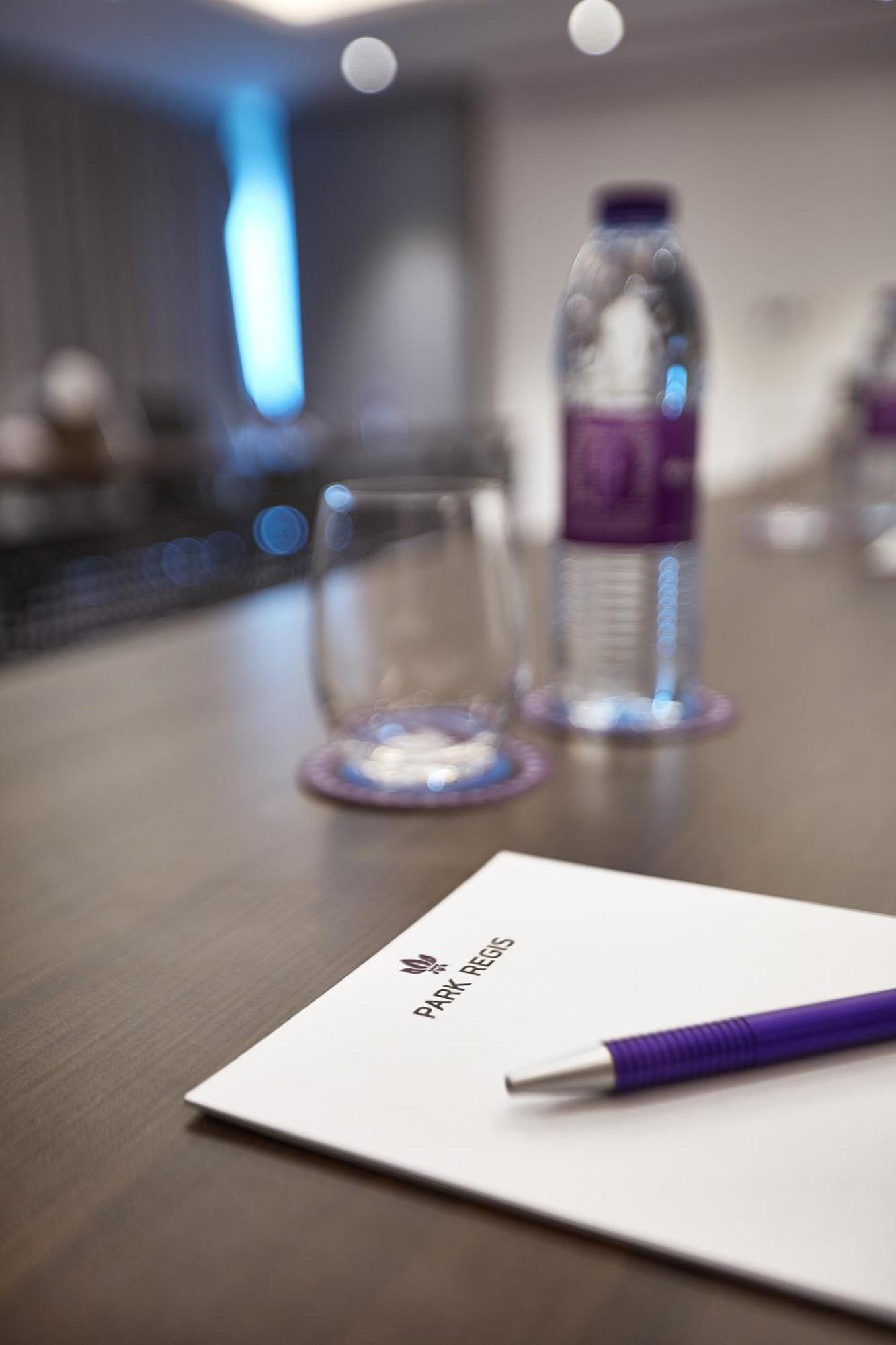 Park Regis Business Bay Hotell Dubai Eksteriør bilde