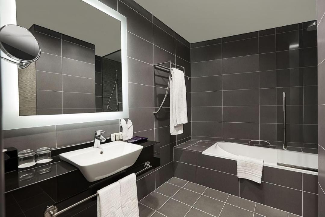 Park Regis Business Bay Hotell Dubai Eksteriør bilde